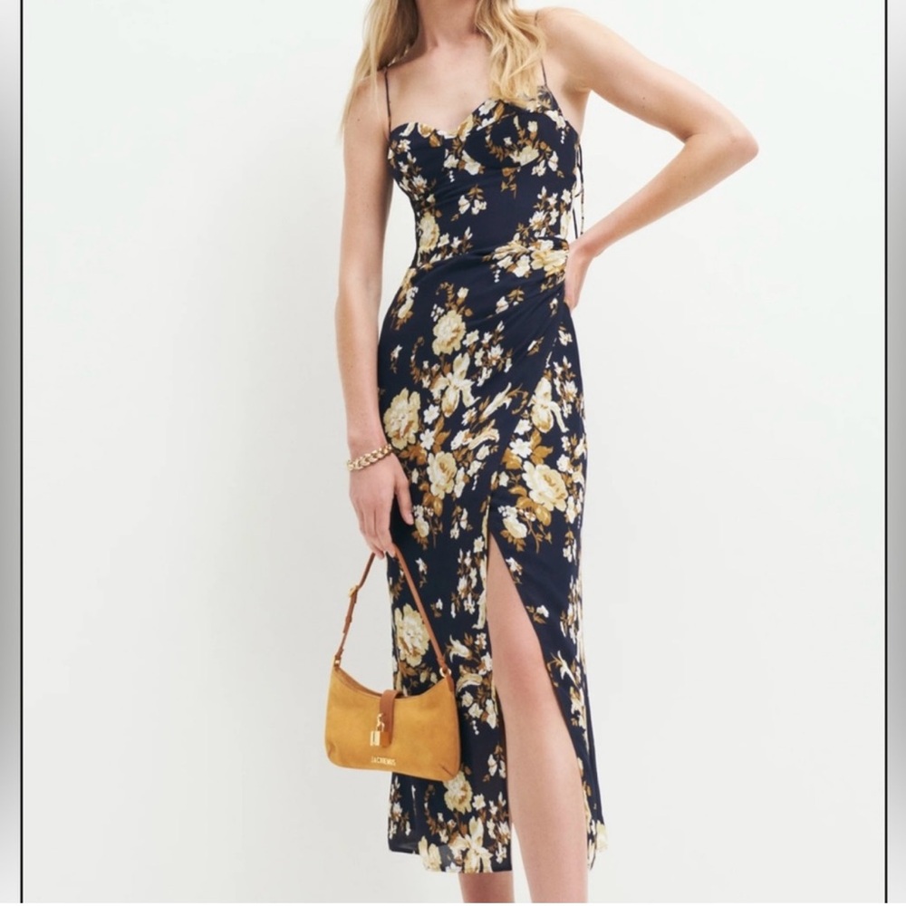 NWT Reformation Kourtney Dress in Divinity Navy White Midi